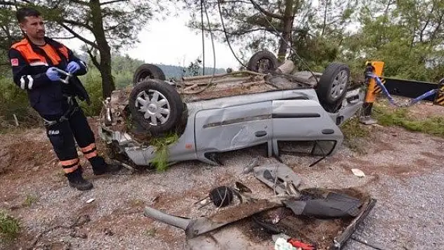 Uçuruma devrilen otomobil tesadüfen bulundu