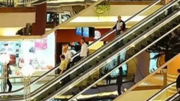 Alışveriş merkezlerinde anons dönemi