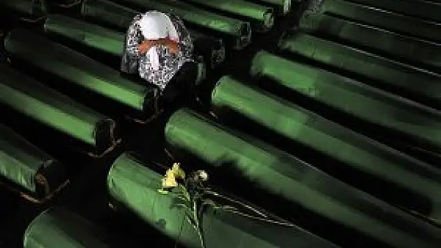 Bosna 8 bin kaybını arıyor