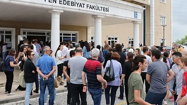 YKS'nin ikinci oturumu sona erdi