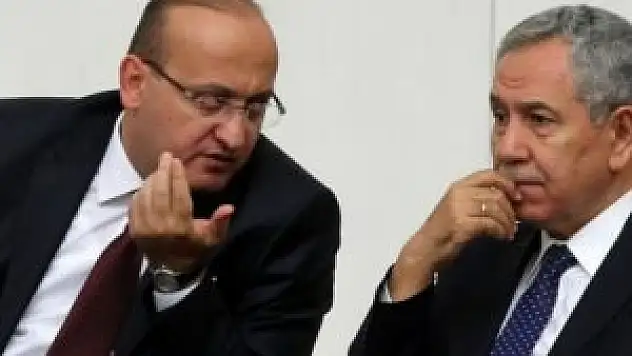 Arınç ve Akdoğan birlikte izledi!