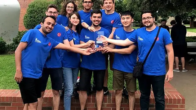 NASA'nın uydu yarışmasına Türk üniversiteleri damga vurdu