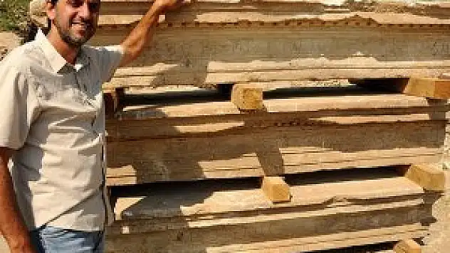 Parion Antik Kenti kazılarından '2 bin yıllık yazıt' çıktı