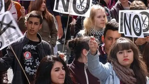 Avrupa'da 'genç işsiz' oranı 3 yılın en düşüğünde