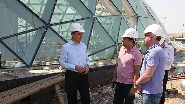 BAŞKAN ALTAY, AŞKIN KANATLARI MÜZESİ'Nİ İNCELEDİ