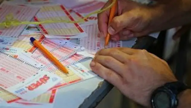 Süper Loto 21 milyon liraya koşuyor