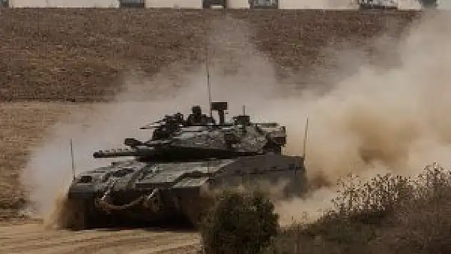 İsrail zırhlı araçları Gazze sınırına girdi