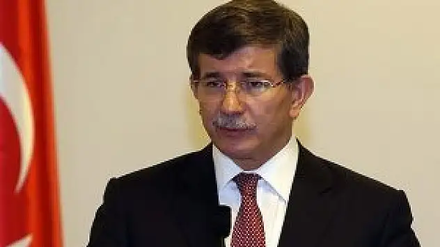 Davutoğlu, Özel'i kabul etti