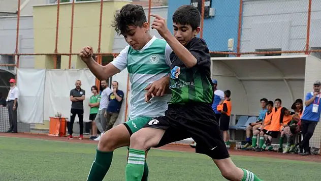 Genç oyunculardan gol şov