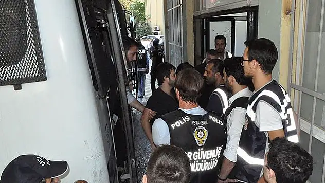 'Paralel yapı' operasyonunda 5 tutuklama