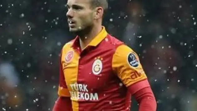 Sneijder'den Van Gaal'e tam destek