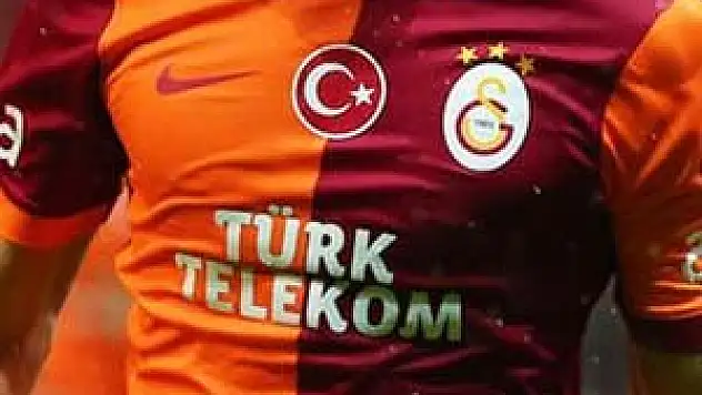 G.Saray'ı sarsacak iddialar! Formalar buhar oldu!