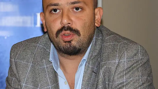 Farklı çatı altında iki Konyaspor