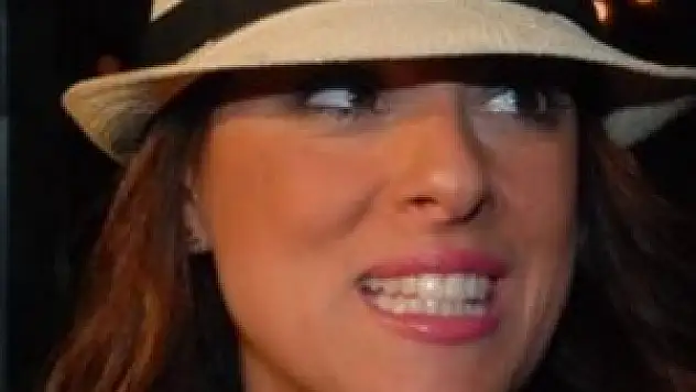 Ünlü oyuncu evlendi!