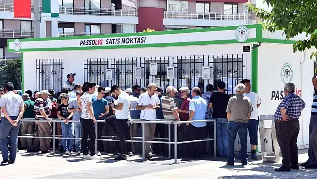 Konyaspor'da yeni sezon kombineleri satışa çıktı