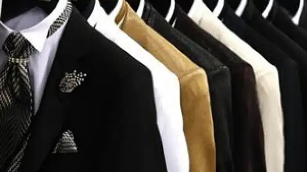 Otomotiv liderliği giyime kaptırdı