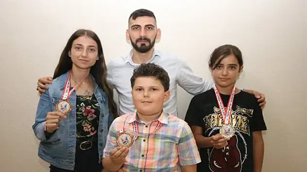 Beyşehir'in şampiyonları gurur kaynağı