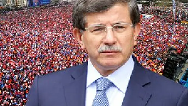 Başbakan Davutoğlu: Bize her gün Ramazan