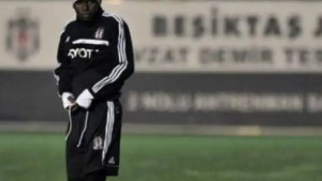 Beşiktaş'a 18'lik sağ bek