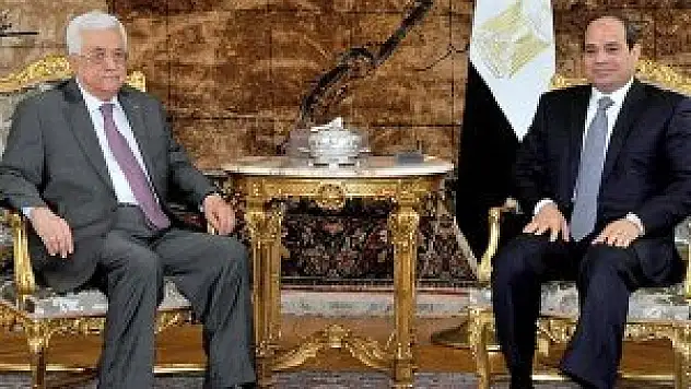 Abbas ile Sisi İsrail'le dolaylı görüşmeleri ele aldı
