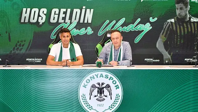 Alper Uludağ resmen Konyaspor'da