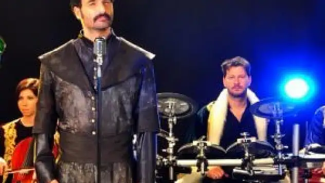 Uğur Işılak dev projeyle ekrana dönüyor