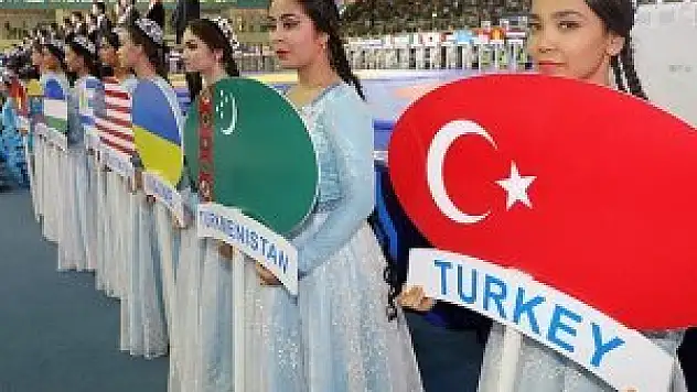 Dünya Güreş Şampiyonası başladı