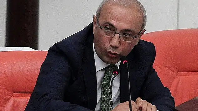 25 Aralık süreci darbe girişimidir