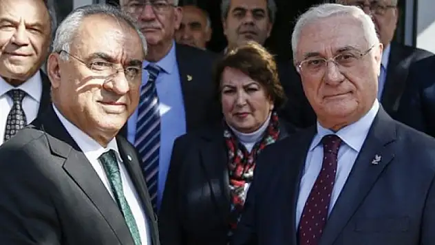 DSP'yi sarsan istifa! Tek cümle ile duyurdu