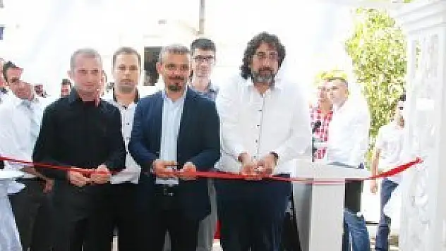 Akınsoft İzmir Plaza açıldı