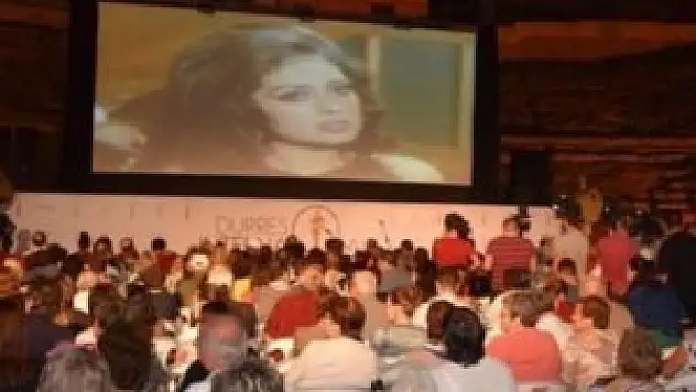 'Yeşilçam'ın Sultanı'na Arnavutluk'tan ödül