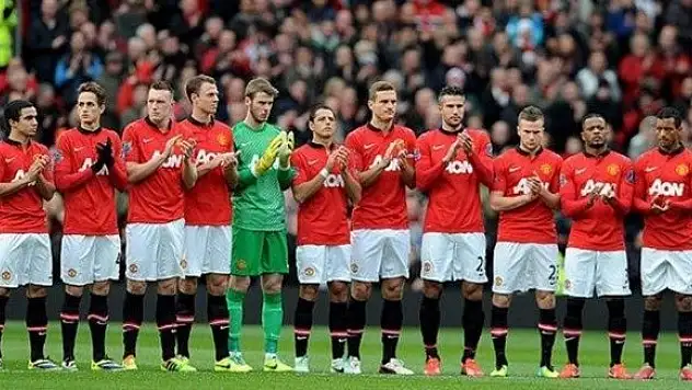 Manchester United'dan rekor gelir