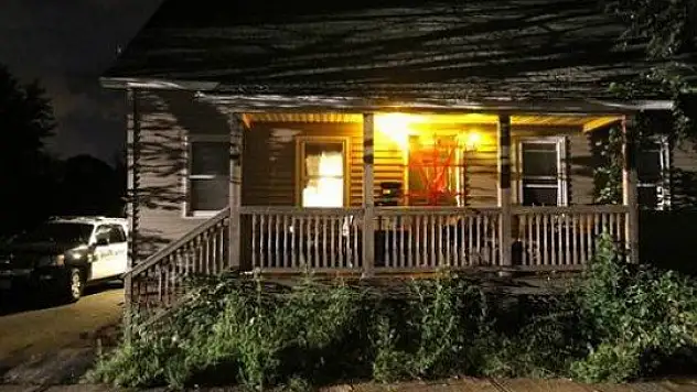 Bir evde 3 bebek cesedi bulundu