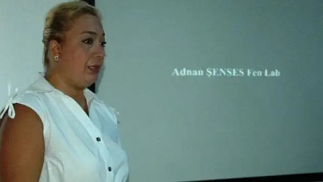 Adnan Şenses'in kızı gözyaşlarına boğuldu