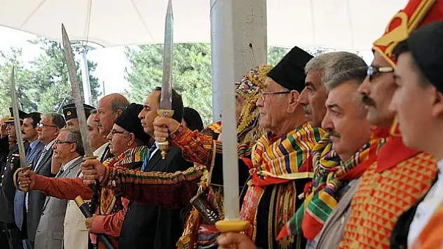 '732. Ertuğrul Gazi'yi Anma ve Yörük Şenlikleri' başladı