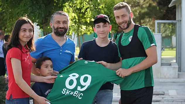 Nejc Skubic'e hayran ziyareti