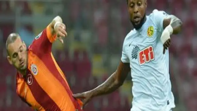 Aslan'a Es-Es çelmesi!