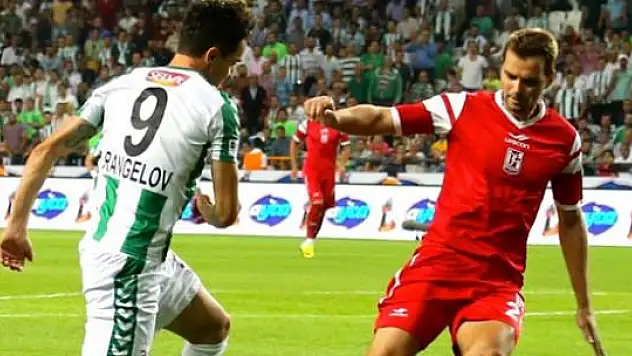 Torku Konyaspor'dan tarihi galibiyet!