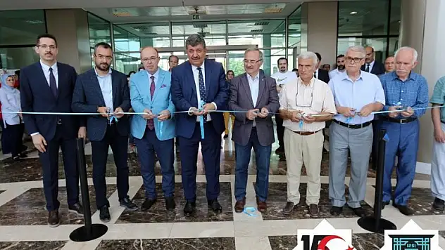 KTO Karatay Üniversitesinde 'Şehitler Dile Geldi' sergisi açıldı