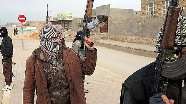 Almanya IŞİD'e katılanlara soruşturma açtı