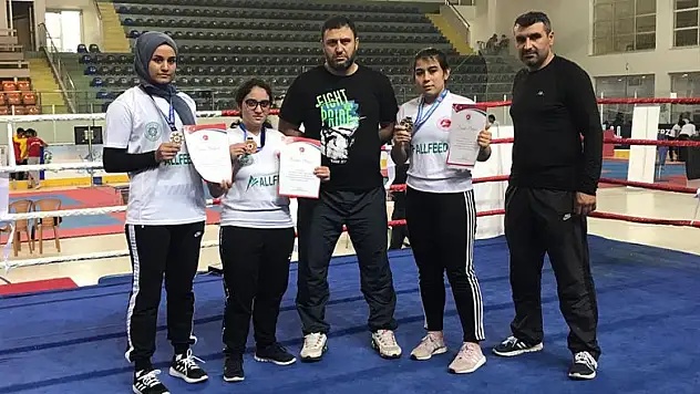 Türkiye Şampiyonasında Meram Belediyespor rüzgârı esti