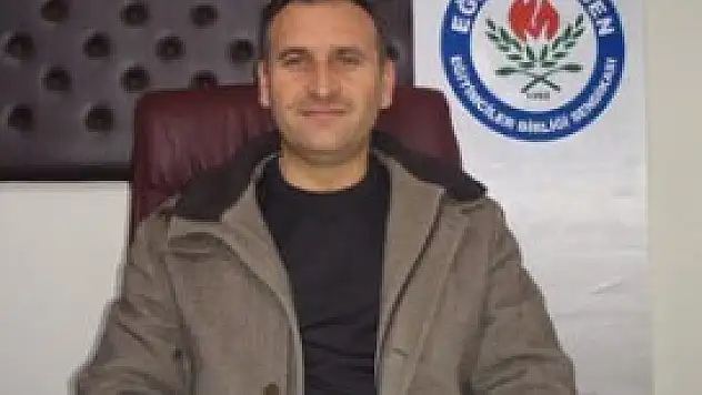 Metin Tunçer'den kıyafet açıklaması