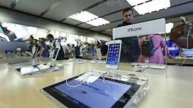 iPhone 6 sipariş rekoru kırdı