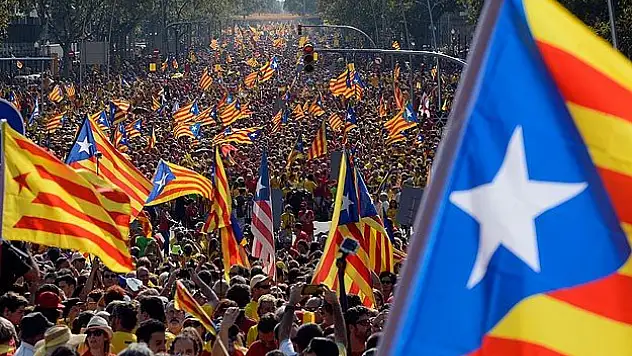 İspanyol hükümeti referandumu engellemeye çalışacak