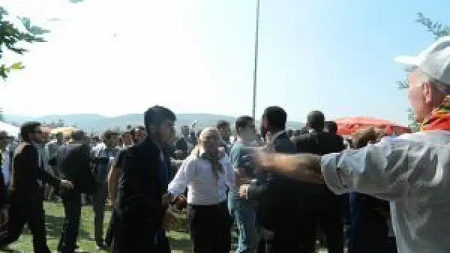 SÖĞÜT ŞENLİĞİ'Nİ REZİL ETTİNİZ!