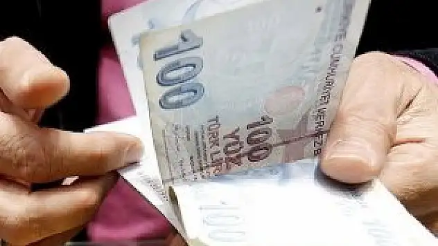 Bankalar 'bayram kredisi' için yarışıyor