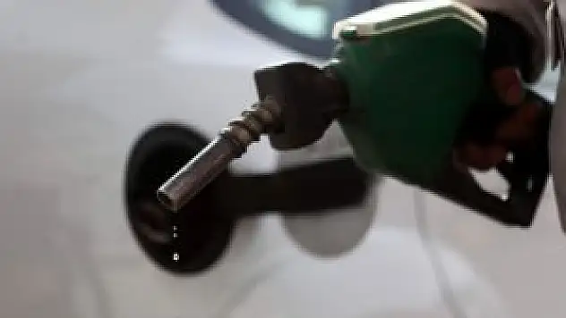 Yaptırımların Rus petrolüne kısa vadede etkisi olmayacak