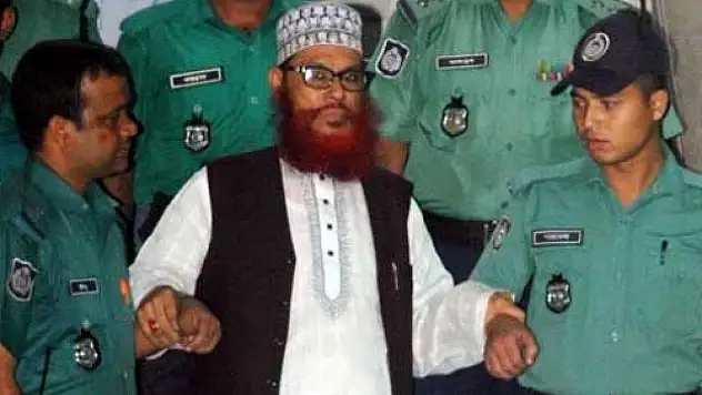 Bangladeş'te Cemaat-i İslami liderine müebbet hapis