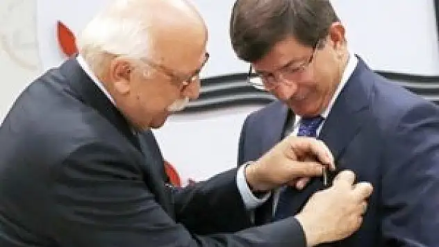 Ateistler bile dini öğrenmeli