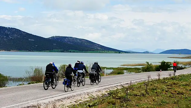 Pedallar Beyşehir Gölü çevresinde dönecek
